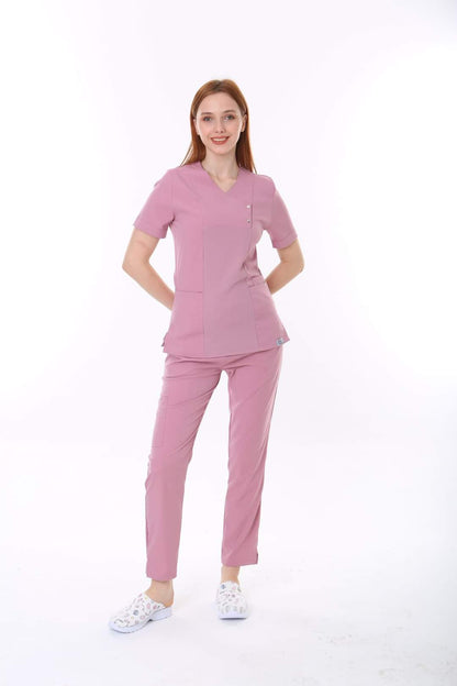 Costum medical i Modern